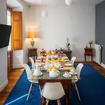 Marcus לינה וארוחת בוקר קליארי