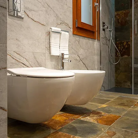 Marcus Bed & Breakfast 4*