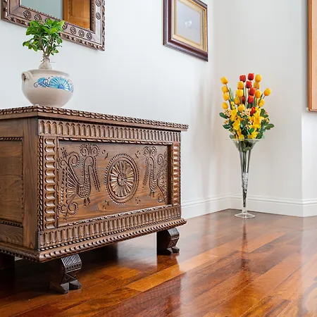 Marcus Bed & Breakfast 4*